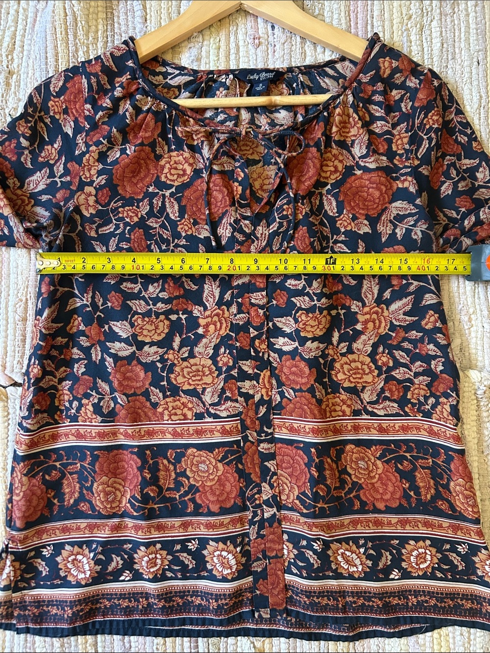 Lucky Brand Women’s Small Navy Floral Tie Neck Peasant Blouse Boho - Picture 8 of 11